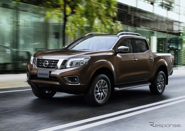 鲣NP300 Navara