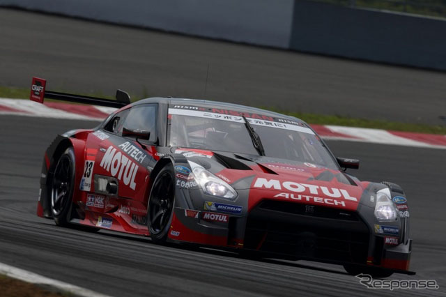 MOTUL AUTECH GT-R