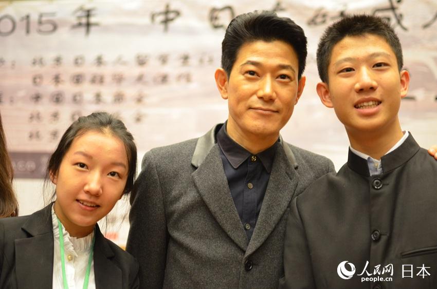 ʸҰ�ƶ����˿��һ��