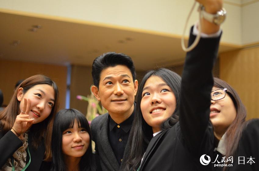 ʸҰ�ƶ����˿��һ��