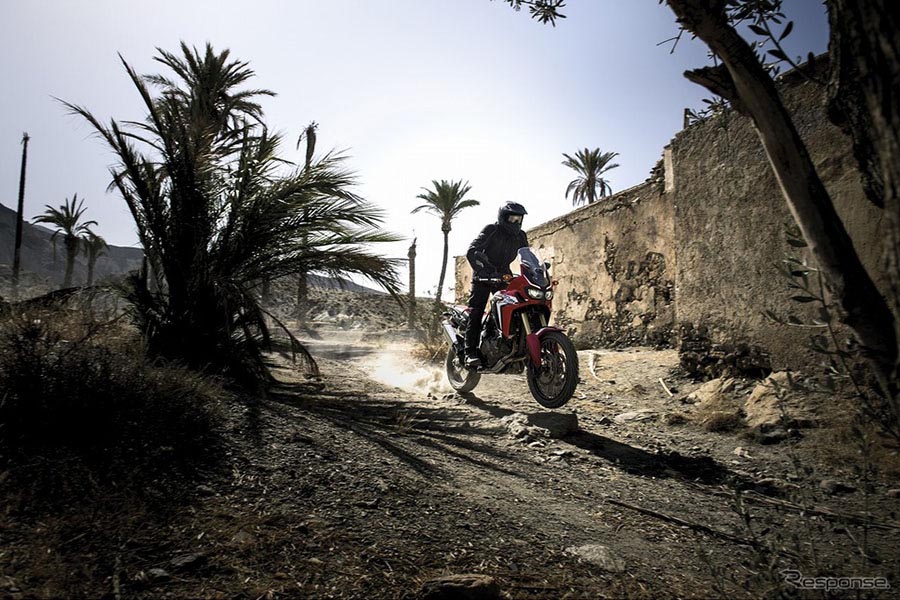 日系摩托車：本田冒險型摩托車CRF1000L Africa Twin