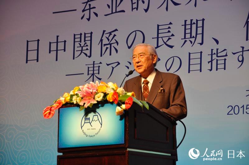 青山學院大學特聘教授小倉和夫在閉幕式上做主題演講。（攝影 張靖）