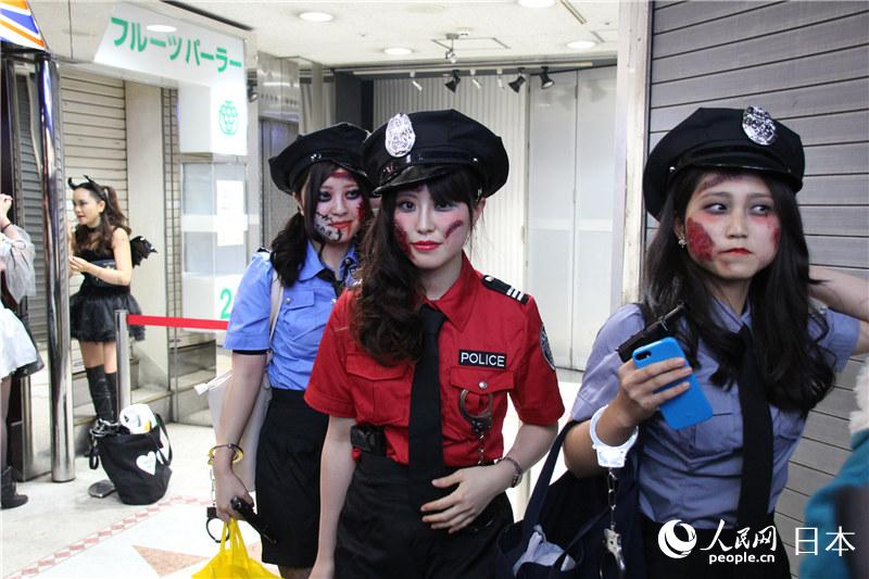 ��ͼ������ɬ����ʥ��ǰҹ���ݡ���װ���񻶽ڡ�4��