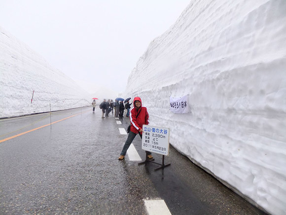 立山黑部阿爾卑斯路線上的知名景觀“雪牆”（資料圖）