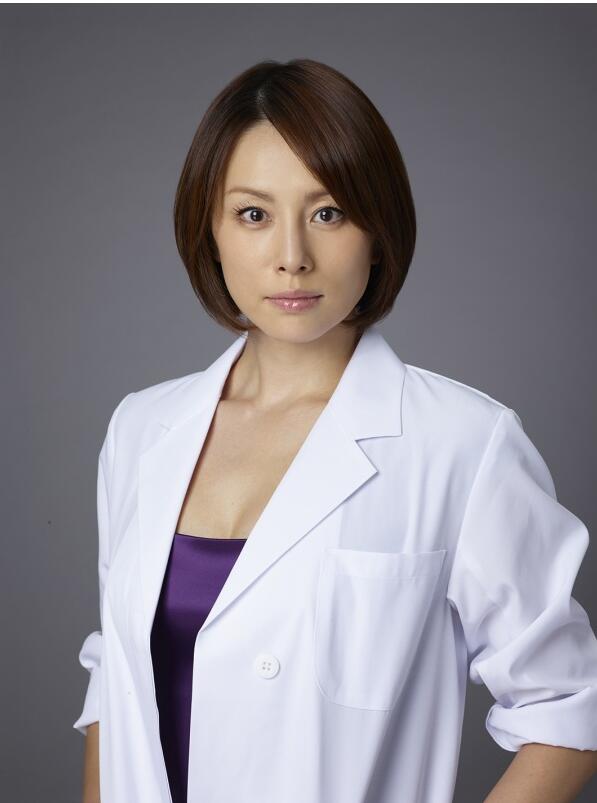 米倉涼子主演 大幅再値下げ Doctor-X～外科医・大門未知子～1〜5 旨