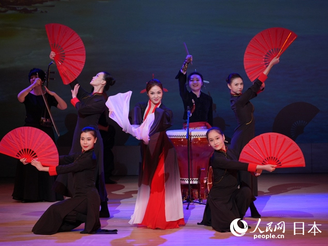 器乐舞蹈《闽韵流芳》。人民网 许可摄